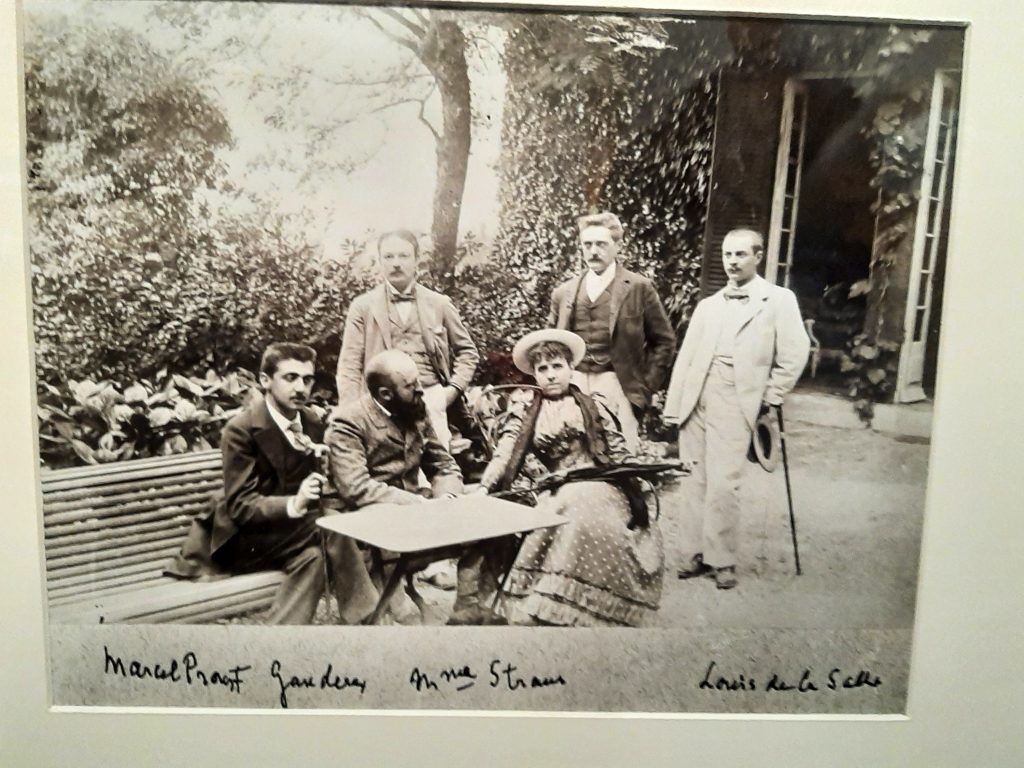 Marcel Proust, Louis Ganderax, Mme Straus et Louis de la Salle à Trouville, 1893